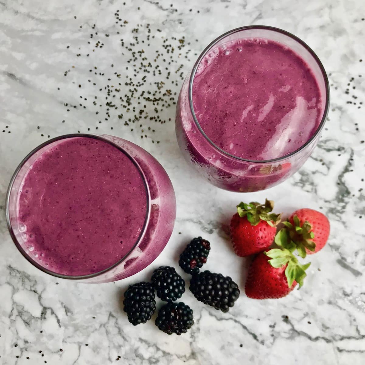 Strawberry Blackberry Banana Smoothie Bree's Vegan Life